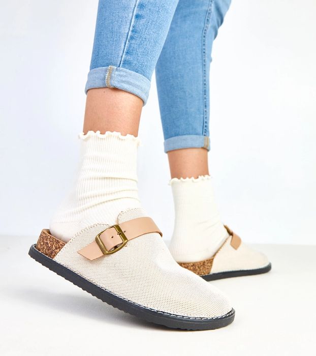 Beżowe kapcie na korkowej platformie ze sprzączką Polly