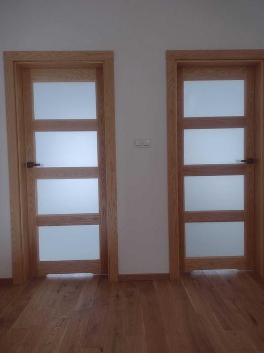 Drzwi wewnętrzne drewniane lakierowane