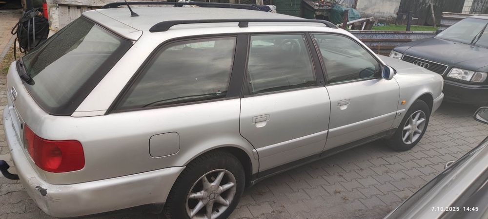Audi A6 C4 2,0 16V 1995r