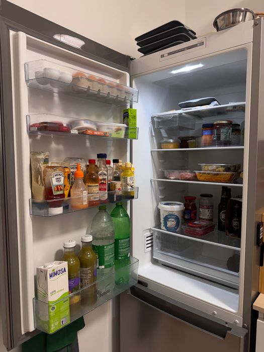 Frigorífico combinado Bosch KGN36NL30/04 noFrost em muito bom estado