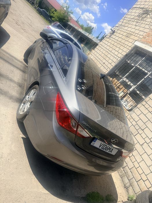 Продам Hyundai Sonata
