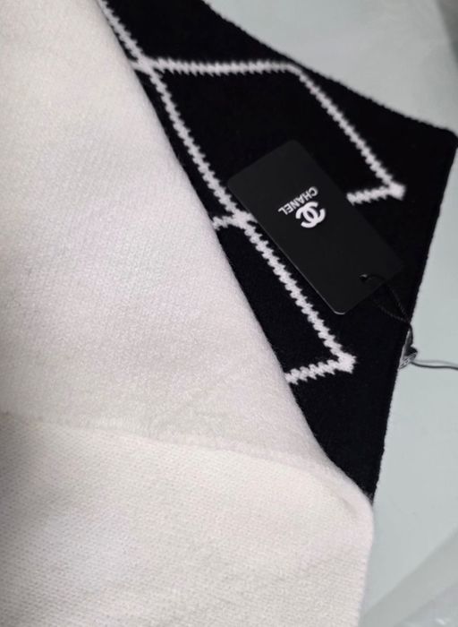 Czapka zimowa chanel  tylko biała