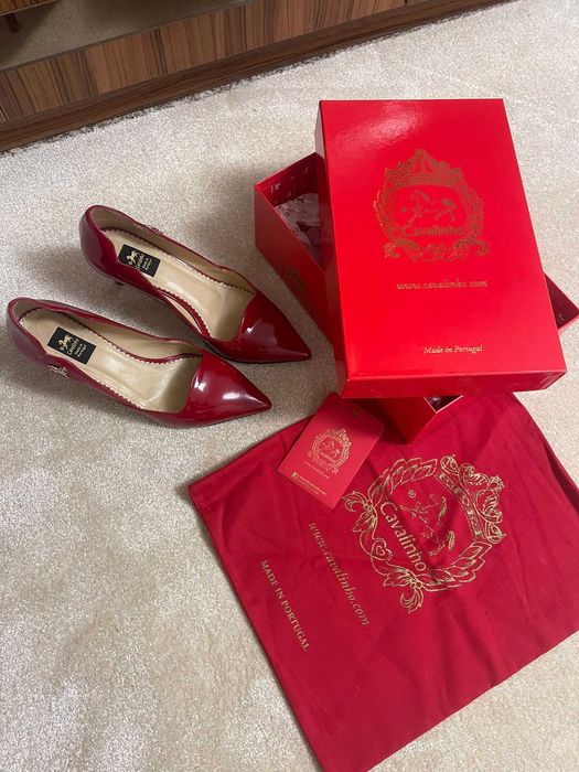 Sapatos cavalinho novos