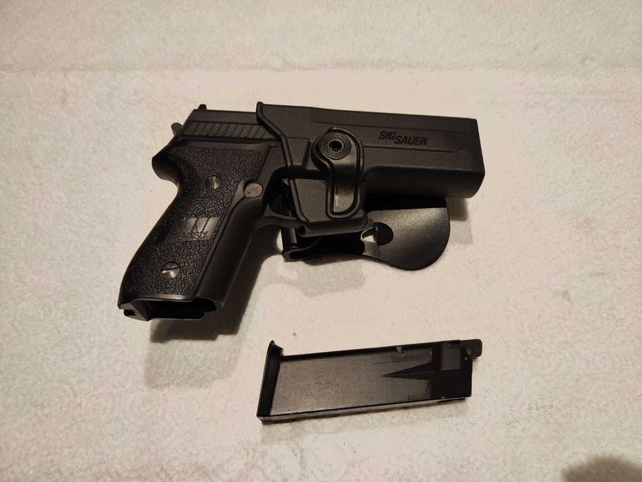 SIG SAUER P229 GBB (airsoft)