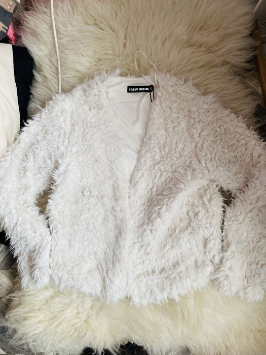 Kurtka narzutka futerko tally weijl