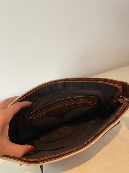 Mala da Parfois bege/camel em ótimo estado