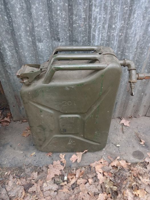 Kanister metalowy 20L z odpowiecznikiem 3 sztuki FAWI 60