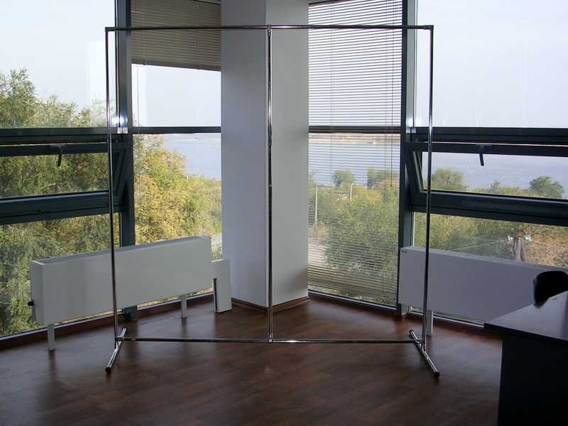 Стійка для фотозони на дитячий ДР. Каркас для банера. Прес волл.