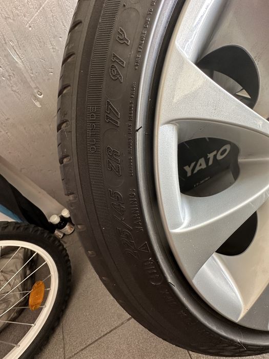 Alufelga 17’ BMW seria 3 komplet + opony Michelin