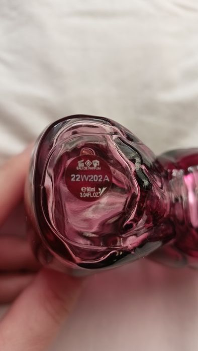 Flakon po perfumach Victor Rolf Bonbon 90 ml