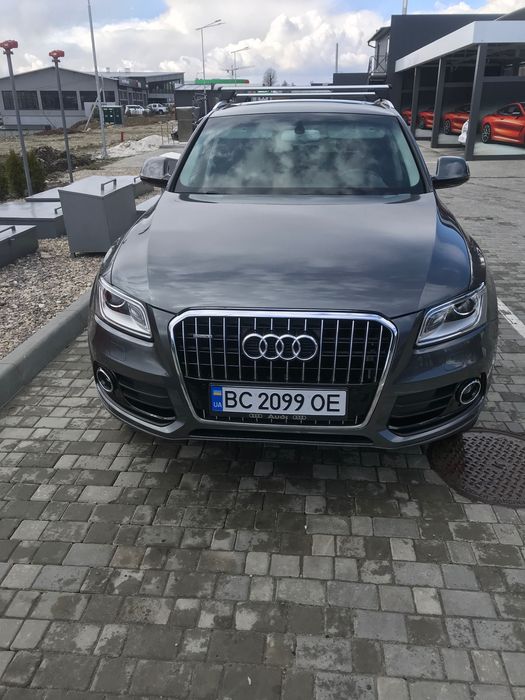 Продам легковий автомобіль ауді Q5