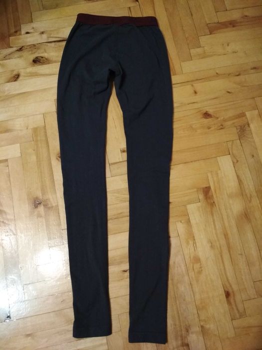 Jack Wills Klasyczne legginsy do joggingu Rozm.6 (S/M)