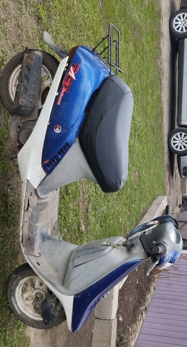 Скутер honda takt 16