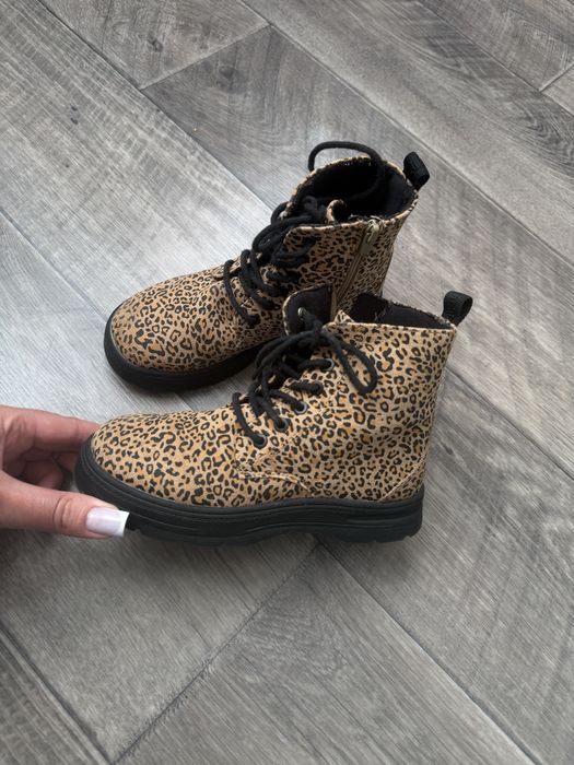 Сапожечки на дівчинку