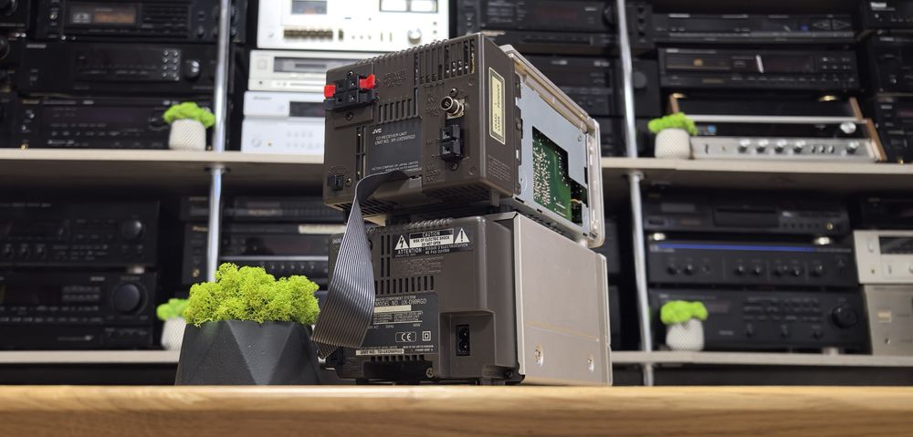 Комплект JVC XR UXD99RGD/UX-D99RGD/4Ω