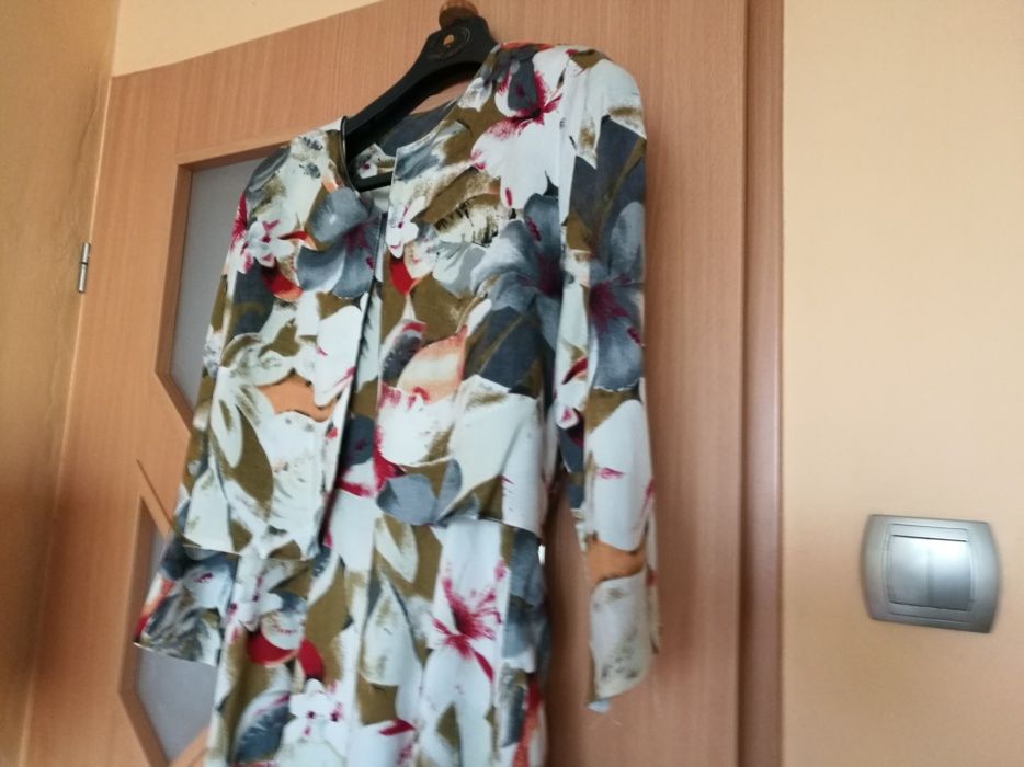 Sukienka z bolerkiem, rozmiar 40
