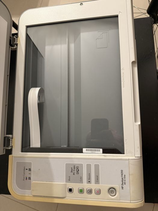 Sprzedam używaną drukarkę hp deskjet f4220