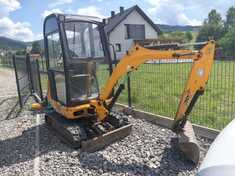 Minikoparka JCB 8018