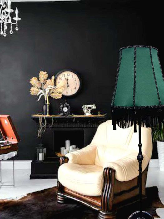 Абажур шукає свого торшера