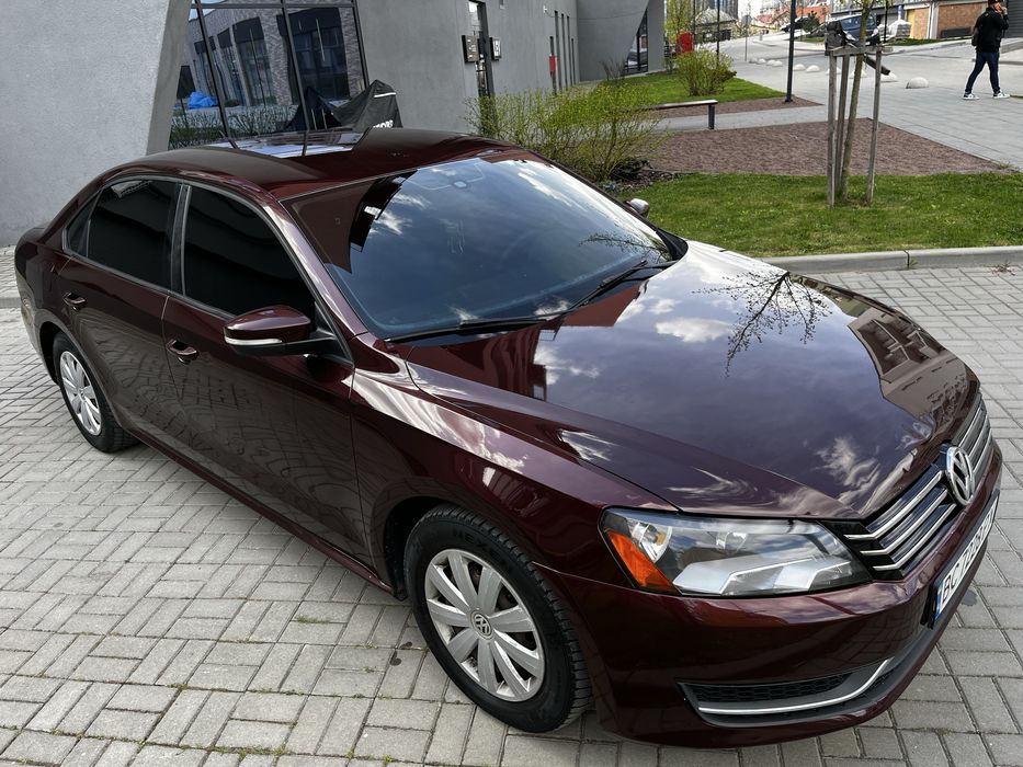 Volkswagen Passat B7 2013 2.5 газ/бенз