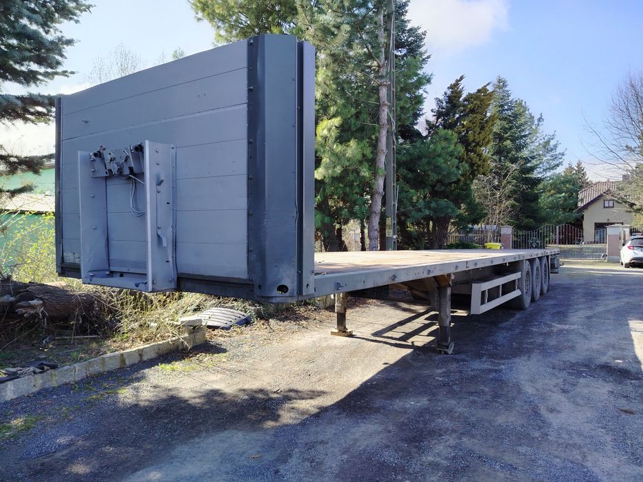 Naczepa SCHMITZ 2004 / odkryta / platforma / 13500 netto