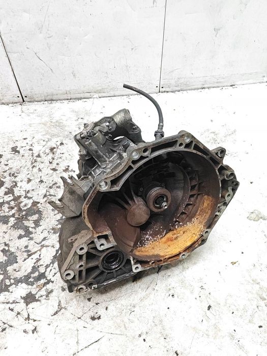 Meriva B 1.4 B14XER Skrzynia  Biegów Manual AT2W419