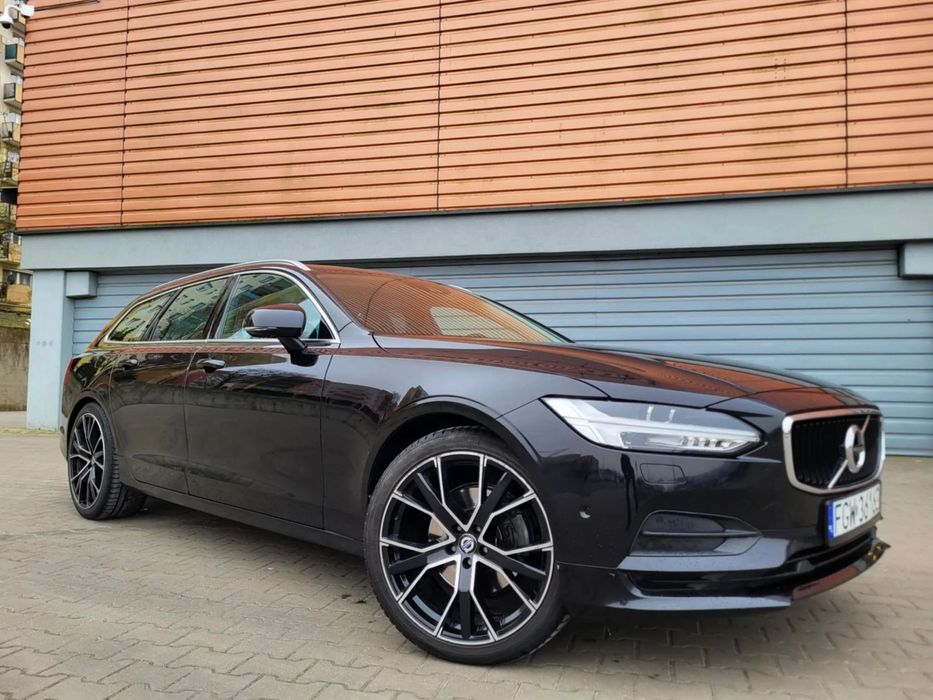 Volvo V90 V90 2.0D4 197KM Full Ledy Kamery 360 Skóry Navi Asystenty Alu 20'