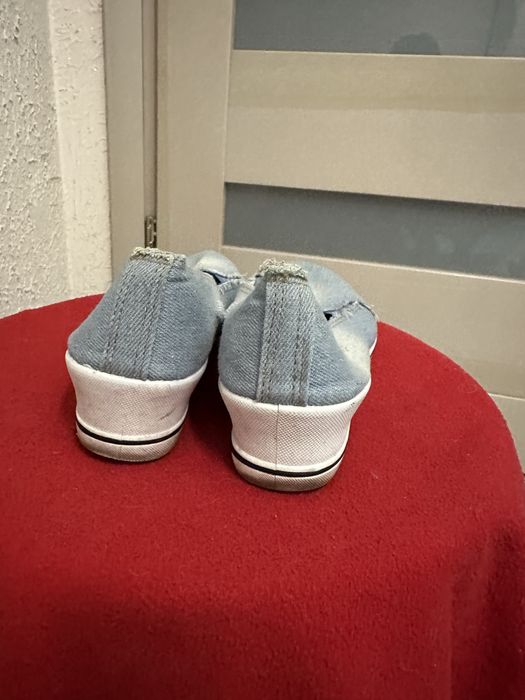 Buty damskie.