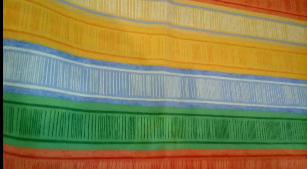 Tecidos com várias aplicações -colchas, cortinados, almofadas-unissexo