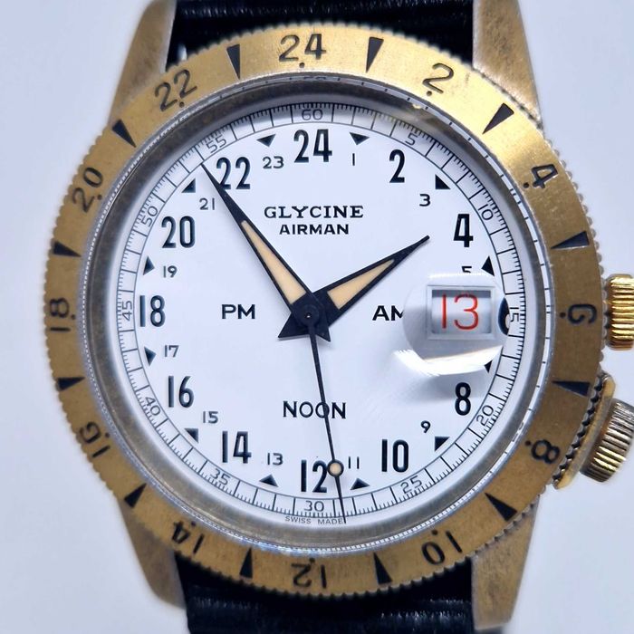Glycine Airman Vintage Noon Purist 40 mm Automatic