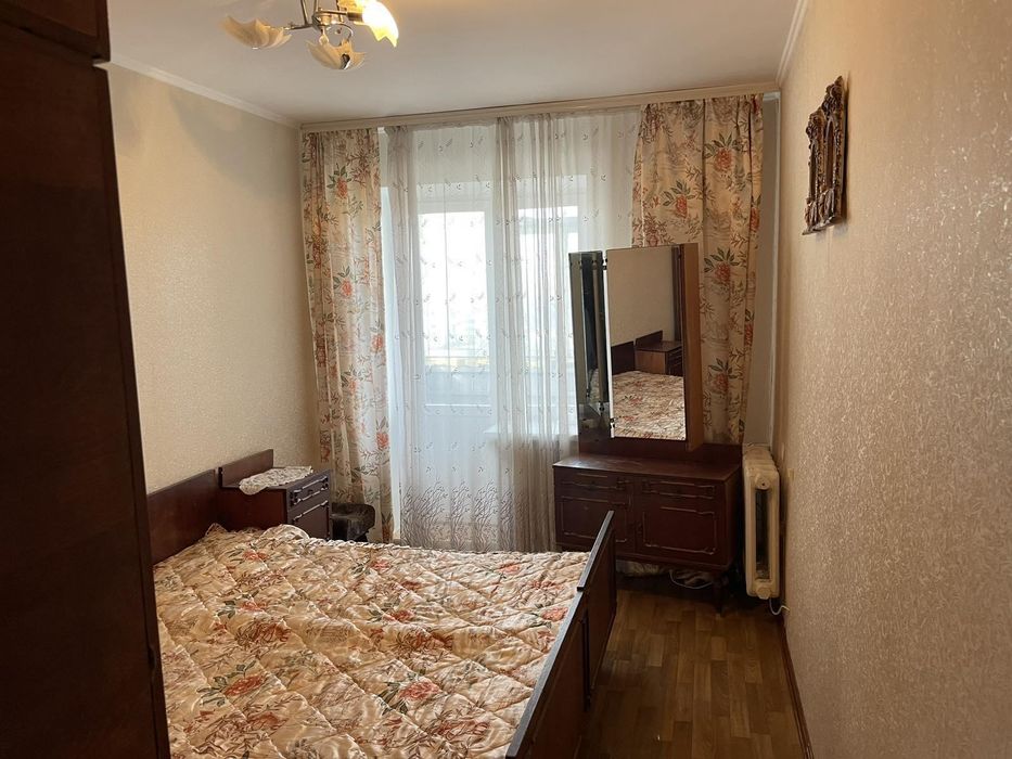 Продаж тримісної квартири в Хмельницькому