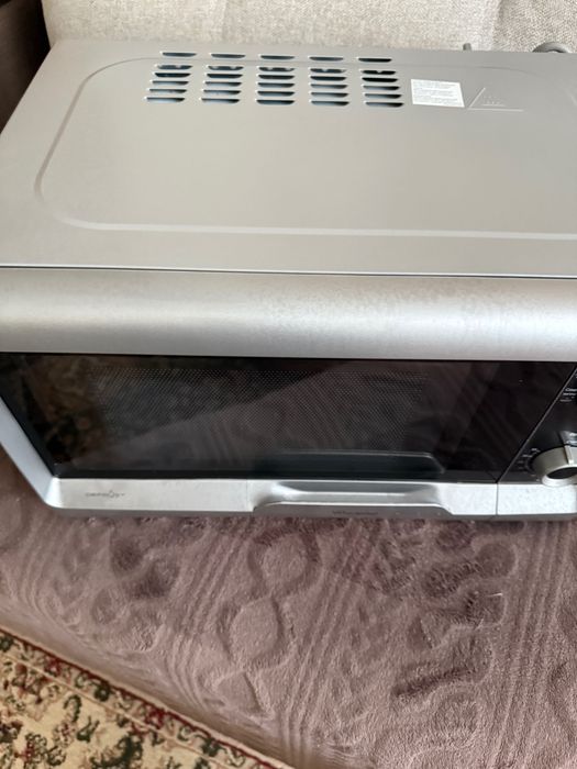Мікрохвильова піч Whirlpool