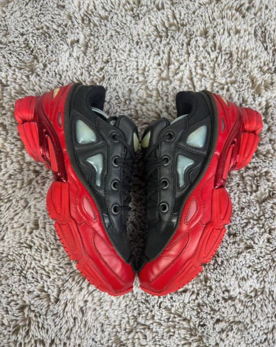 Raf simons adidas за всеми вопросами обращться в телеграм katya_1021