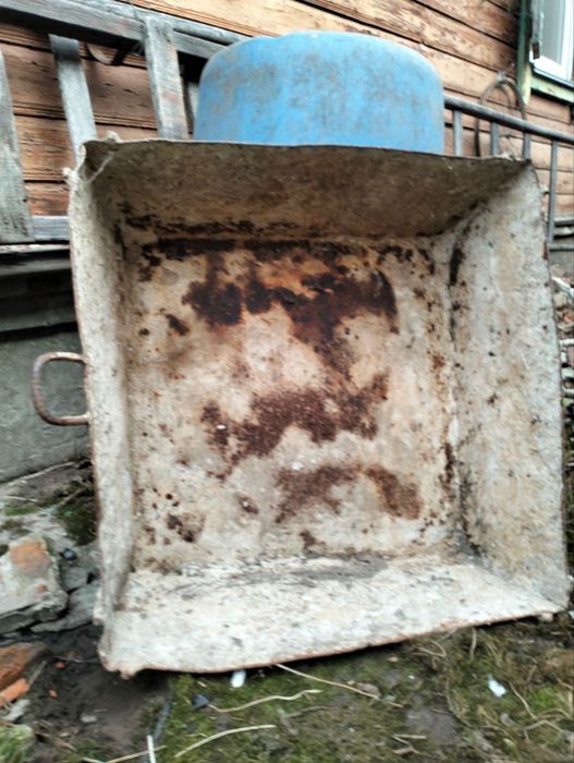 Продам б/у будівельне корито для бетонного розчину