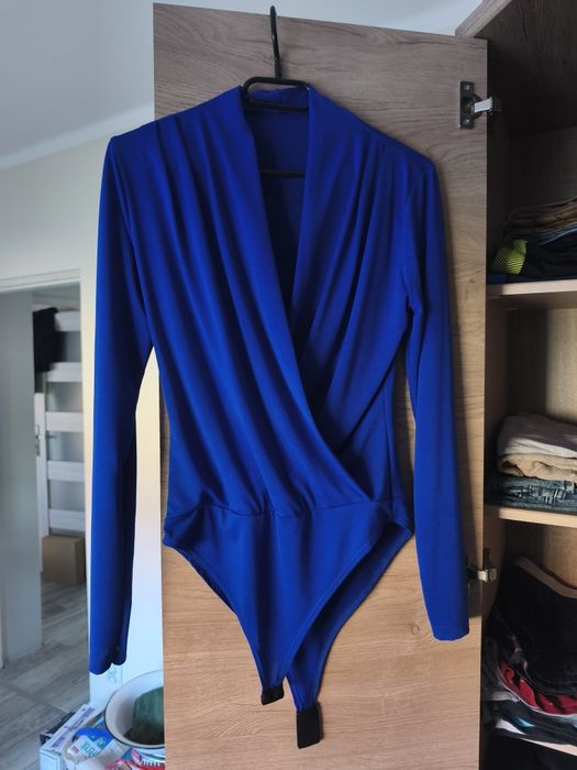 Sprzedam NOWE body rozm.M