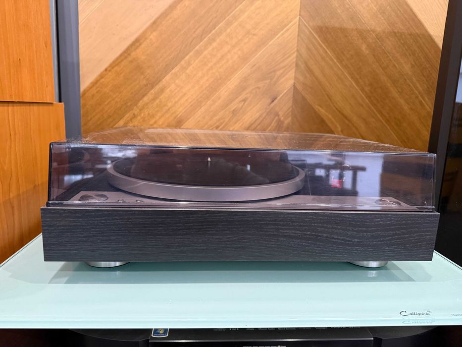 Проигрователь виниловых дисков Onkyo CP-1050 Black