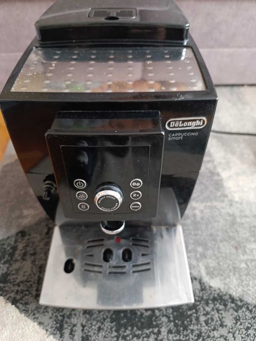 Ekspres DeLonghi