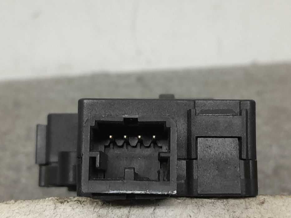 Motor da comporta da sofagem BMW 4 Gran Coupe (F36)