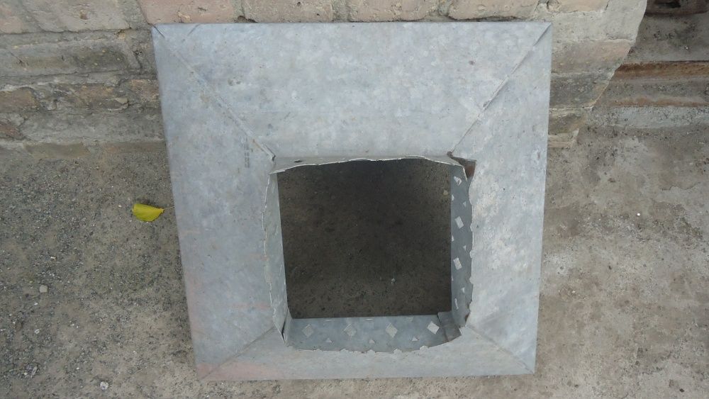 Козырек на дымоход оцинкованный