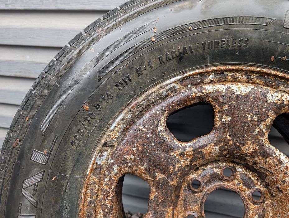 Колесо в зборі Nissan Navara Frontier 6/114.3 R16 6*114.3 16 Continent