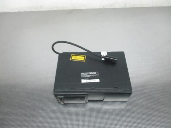Caixa / leitor CDs AUDI TT (8N3)