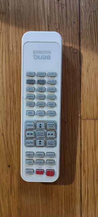 BenQ W1017 videoprojetor - Cinema / Desporto / Gaming em grande ecrã