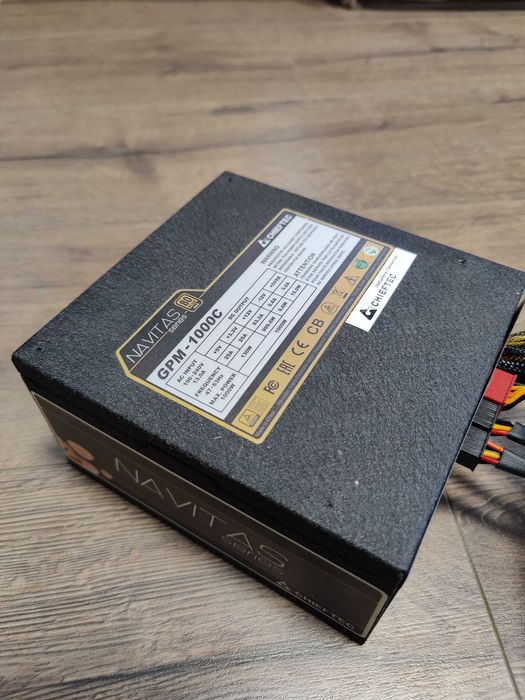 Блок живлення Chieftec Navitas 1000W (GPM-1000C) 80+ Gold