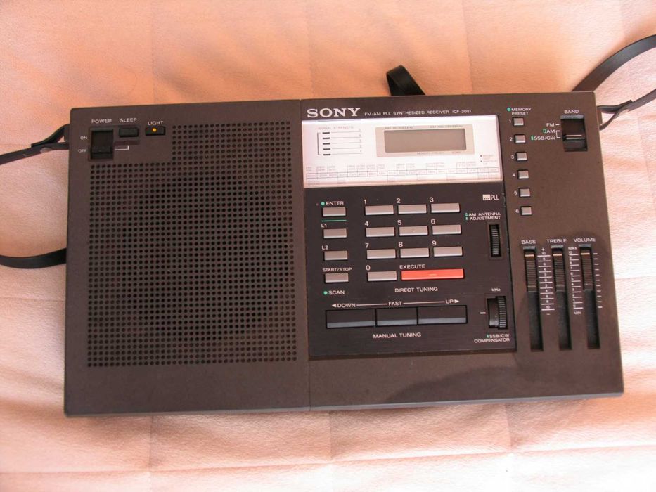 Radio Sony ICF-2001