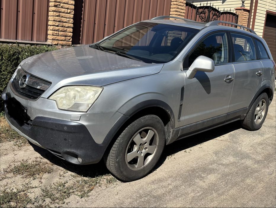 Автомобіль Opel Antara