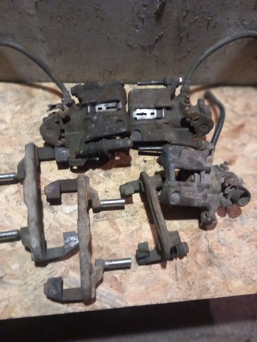 Суппорта Ford Scorpio
