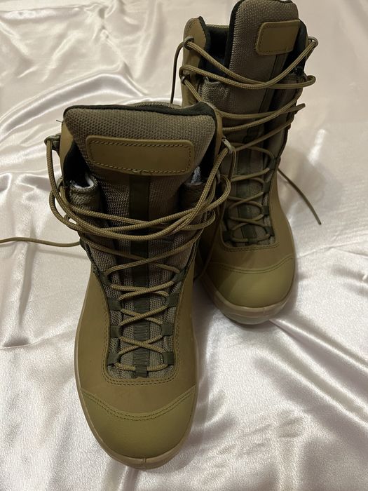 Нові зимові берці