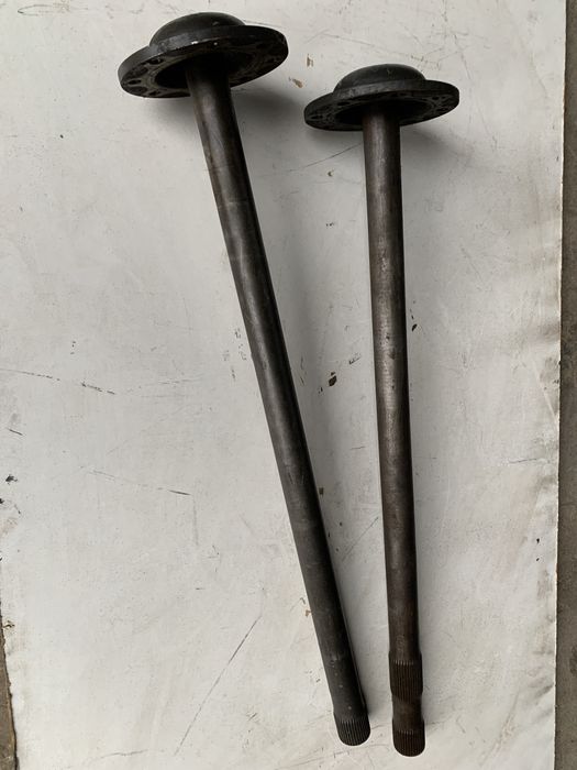 Полуось мерседес атего 815