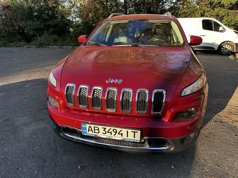 Jeep Cherokee 3,2
