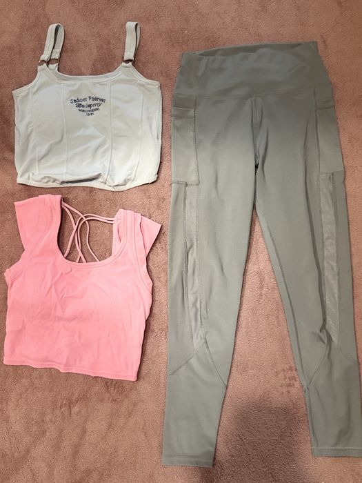 Zestaw fitness leginsy i 2 topy